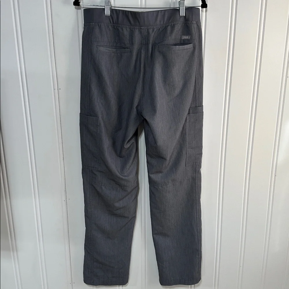 Figs Axim Cargo Men’s Heathered Gray Scrub Pants Size M Medium